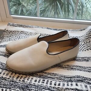 Charix Classic Leather Loafers | Cream & Black Artisan Slip-Ons | EU 44 Unisex